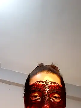 Snapshot of Maskelihatun chatting on 09.19.25 Maskelihatun online show from 09.19.25