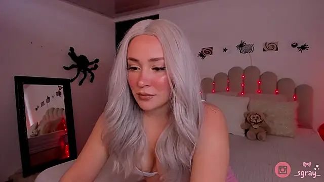 Snapshot of sofi_graay chatting on 10.05.25 sofi graay online show from 10.05.25