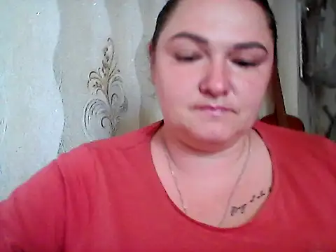 Snapshot of AngelQSky chatting on 09.14.25 AngelQSky online show from 09.14.25