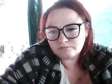 Snapshot of AngelQSky chatting on 09.19.25 AngelQSky online show from 09.19.25