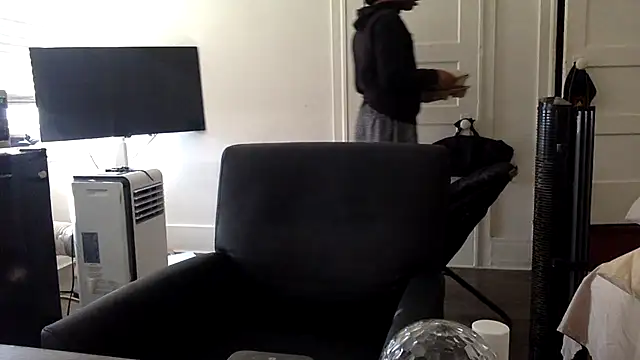 Diodre Benyoon online show from 02.07.26