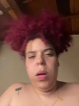 Enyagleam  online show from 10.18.25