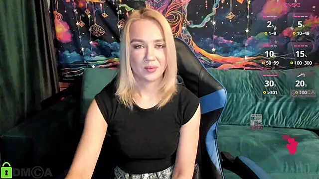 CrystalGirl99 online show from 04.04.26