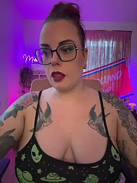 Snapshot of Miss_Lucifer6 chatting on 06.26.26 Miss Lucifer6 online show from 06.26.26