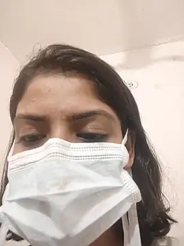 Snapshot of sassyy_poonam chatting on 10.24.25 sassyy poonam online show from 10.24.25