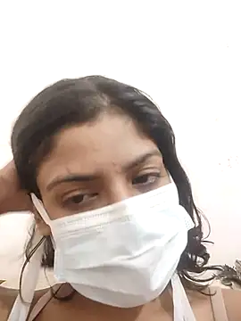 Snapshot of sassyy_poonam chatting on 10.29.25 sassyy poonam online show from 10.29.25