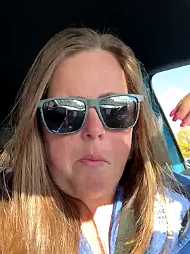 hornykitty1210 online show from 10.23.25