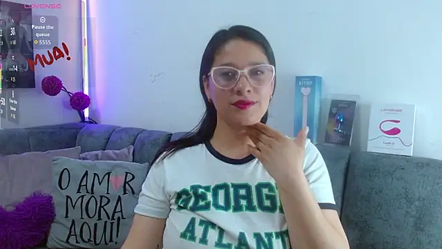 Snapshot of Alana_steel_1 chatting on 04.29.26 Alana steel 1 online show from 04.29.26