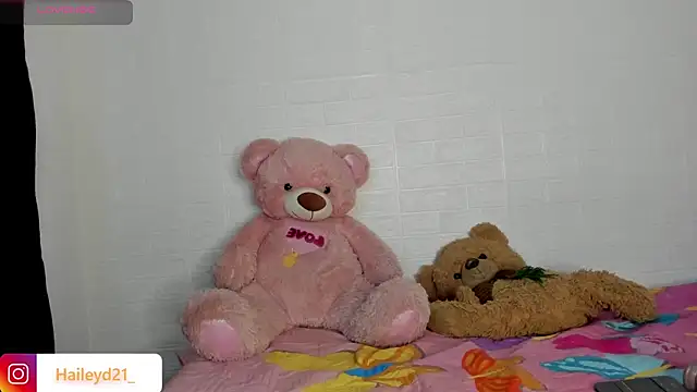 HaileyDuke online show from 04.05.26