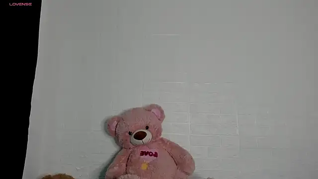 Snapshot of HaileyDuke chatting on 05.24.26 HaileyDuke online show from 05.24.26