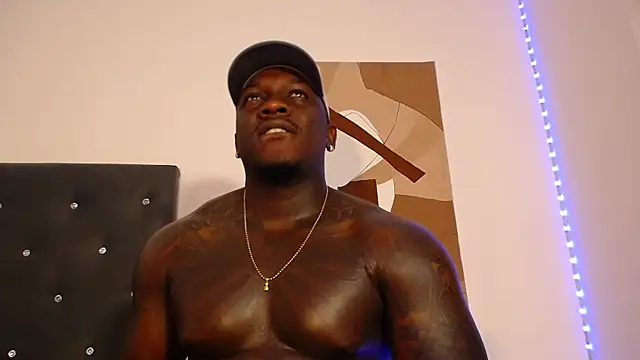 Snapshot of JoshMorri chatting on 11.15.25 JoshMorri online show from 11.15.25