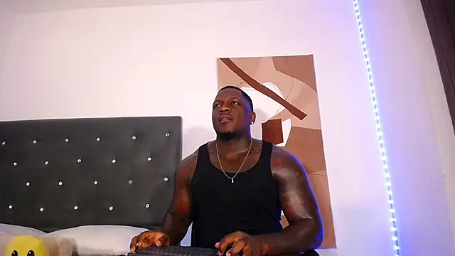 Snapshot of JoshMorri chatting on 11.25.25 JoshMorri online show from 11.25.25