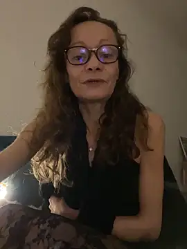 Snapshot of Chris06d22@xh chatting on 11.05.25 Chris06d22xh online show from 11.05.25