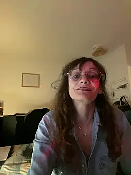 Chris06d22xh online show from 05.21.26