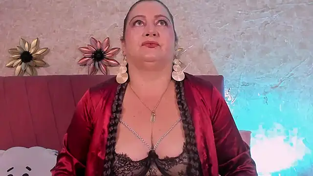 PalomaLombardi online show from 11.27.25