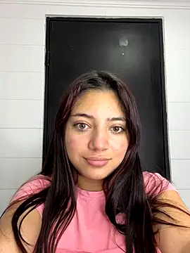 Snapshot of LisaGoddes chatting on 10.02.25 LisaGoddes online show from 10.02.25