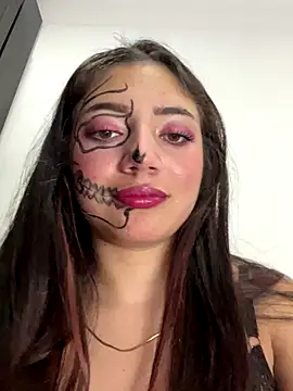 Snapshot of LisaGoddes chatting on 10.30.25 LisaGoddes online show from 10.30.25