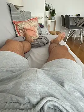 Snapshot of -Styleto chatting on 10.12.25 -Styleto online show from 10.12.25