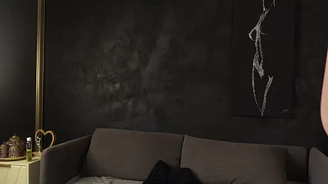 PeachyPixiee online show from 03.30.26