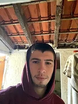 Snapshot of coupleamateurfun23 chatting on 11.04.25 coupleamateurfun23 online show from 11.04.25