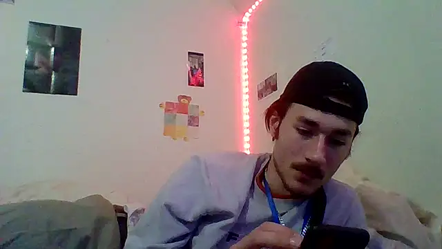 Snapshot of CHAPCHAP09 chatting on 12.17.25 CHAPCHAP09 online show from 12.17.25