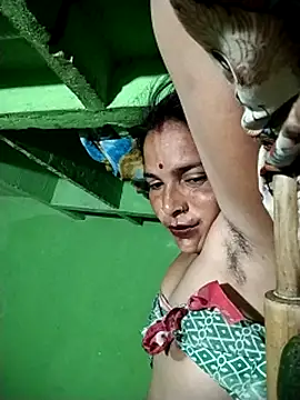 Snapshot of Hot_Kajal5 chatting on 09.23.25 Hot Kajal5 online show from 09.23.25