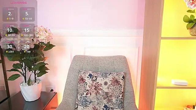 MilaCrave online show from 03.04.26