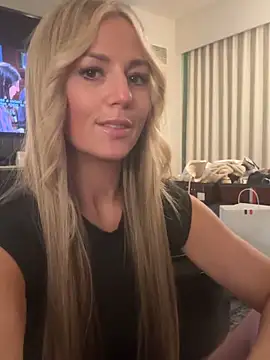 sammie-99 online show from 11.04.25