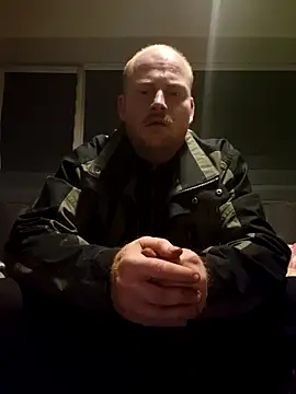 svenni2525 online show from 10.11.25