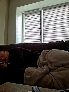 svenni2525 online show from 10.16.25