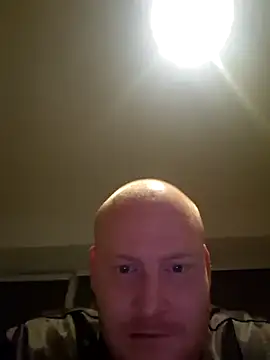 svenni2525 online show from 10.26.25