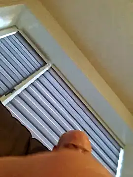 svenni2525 online show from 10.30.25