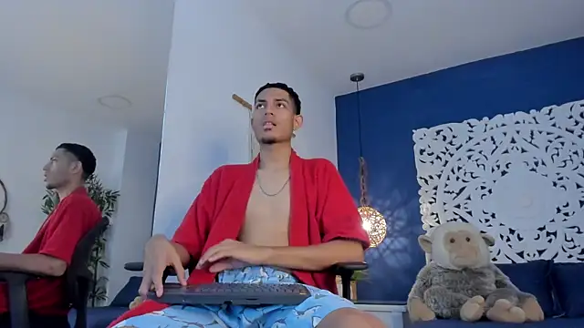 Snapshot of Adonis_WB chatting on 09.18.25 Adonis WB online show from 09.18.25