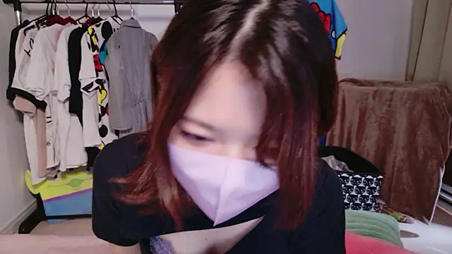 Azusa DoMybest online show from 04.24.26