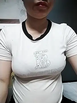 Mie rose online show from 04.13.26