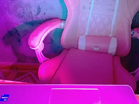 ahoa Tk online show from 10.29.25