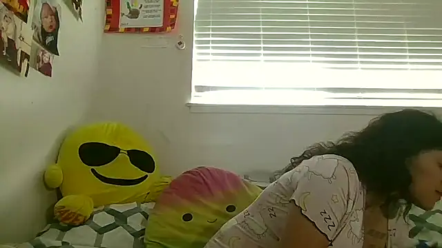 Snapshot of intoxicated13 chatting on 04.08.26 intoxicated13 online show from 04.08.26