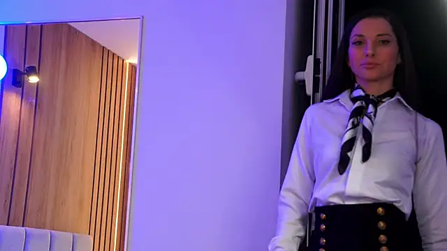 EllyLynn online show from 03.03.26