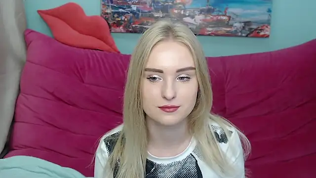 SofySofty online show from 10.04.25