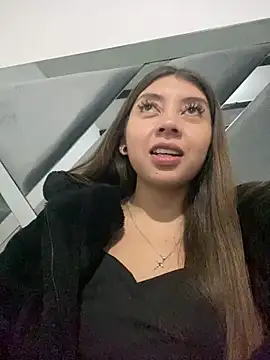 Sara-cooper2 online show from 02.20.26