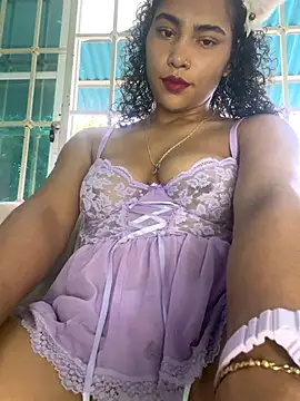 SophieD online show from 10.25.25