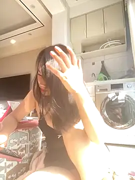 Snapshot of Mier-cn chatting on 12.03.25 Mier-cn online show from 12.03.25