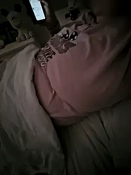 Snapshot of Monella52 chatting on 02.17.26 Monella52 online show from 02.17.26