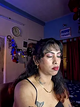 Love Beauty01 online show from 05.23.26