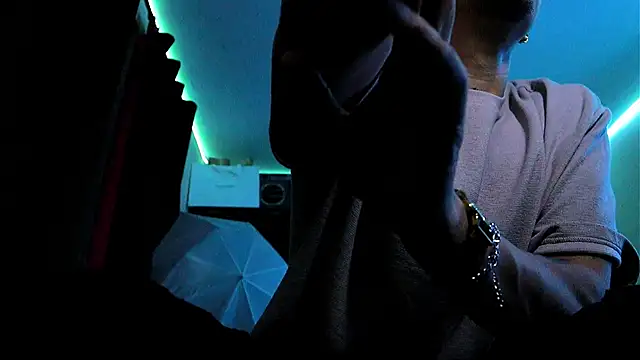 AlphaMasterXxx online show from 09.28.25