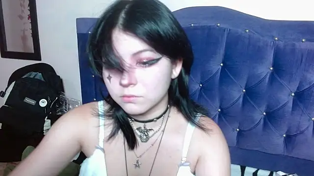 Ginebra Sensual online show from 10.07.25
