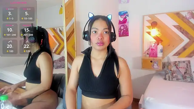 SoleneFontaine online show from 11.29.25