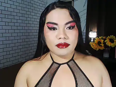 Snapshot of TSbrianaHugeCock chatting on 09.30.25 TSbrianaHugeCock online show from 09.30.25