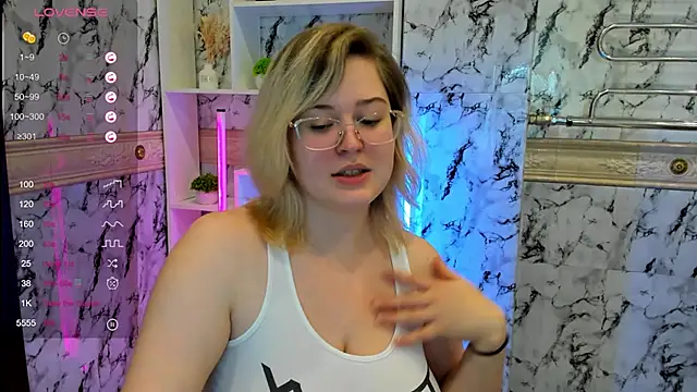 HelenHartt online show from 10.16.25