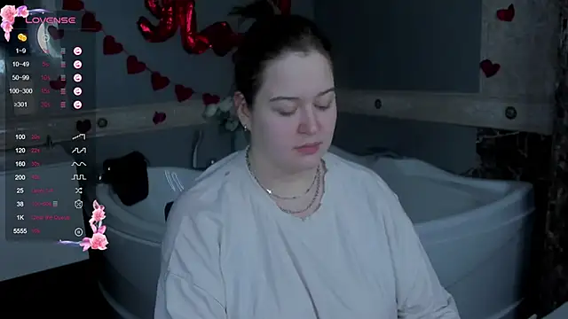 HelenHartt online show from 02.20.26